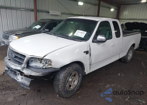 2000 Ford F-150 Lariat/Work Series/Xl/Xlt from USA, damaged, VIN 1FTRX17W5YNA88674